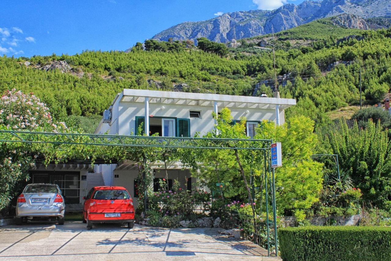 Apartments And Rooms With Parking Space Tucepi, Makarska - 6901 Exterior foto