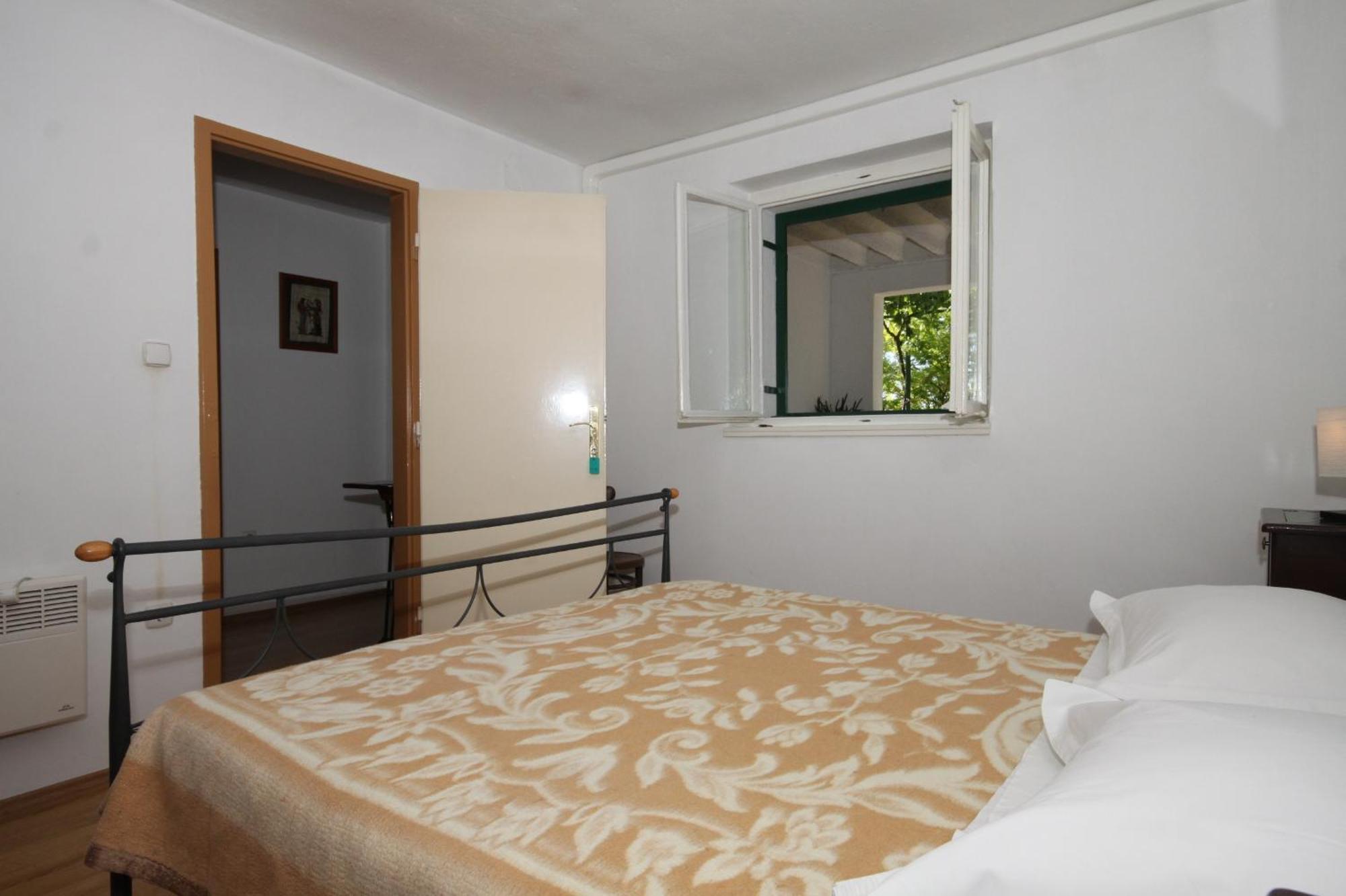 Apartments And Rooms With Parking Space Tucepi, Makarska - 6901 Cameră foto